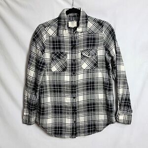 🖤5/$20🖤 I LOVE H81.. plaid flannel..